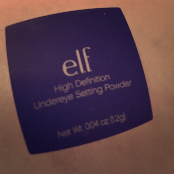 Eye setting powder. Elf.