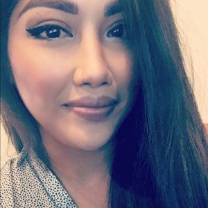 Meet your Posher, Marie