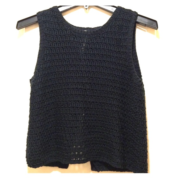 Bethany Mota Black Butterfly Back Knit Top