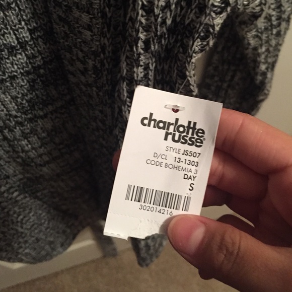 Sweater - Picture 3 of 3