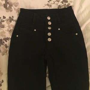 Black high waisted jeans