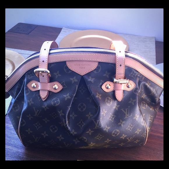 SOLD! Louis Vuitton Tivoli GM