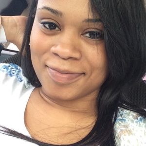 Meet your Posher, Shaniece