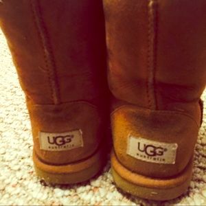 Size 5 ugg boots