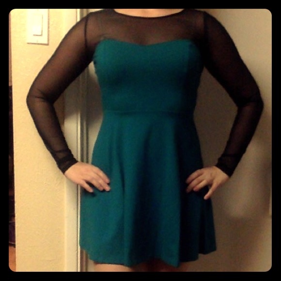 Black & Teal Long Sleeved Fit & Flare Dress