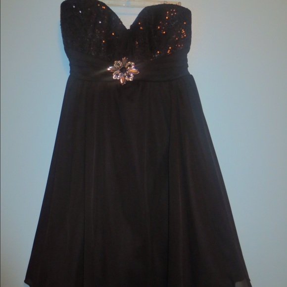 Sequenced strapless Black mini dress