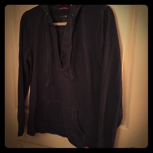 North Face lightweight pullover