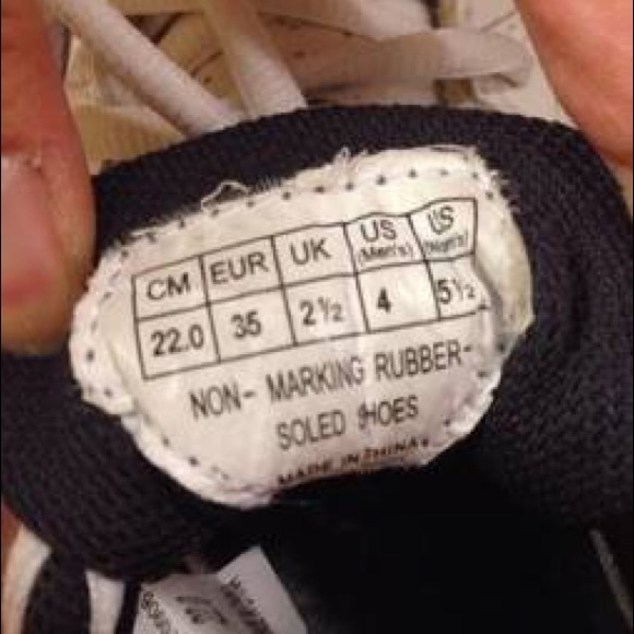 Shoes - Picture 3 of 4