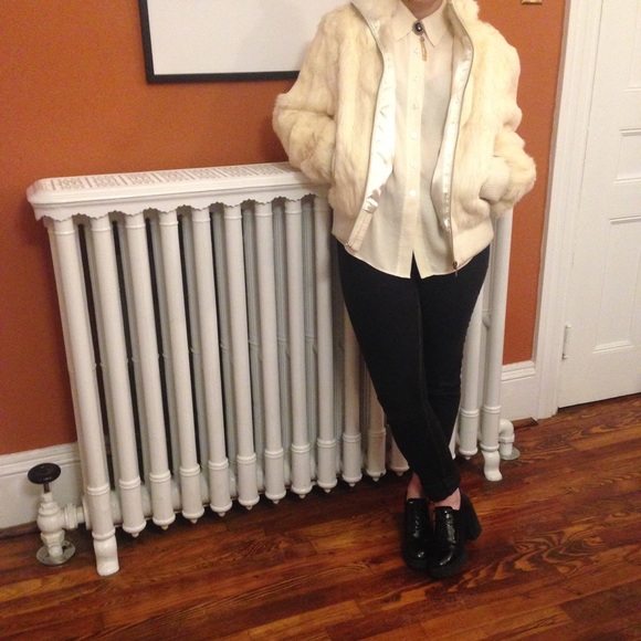 White Rabbit Fur Short Coat - Picture 1 of 4
