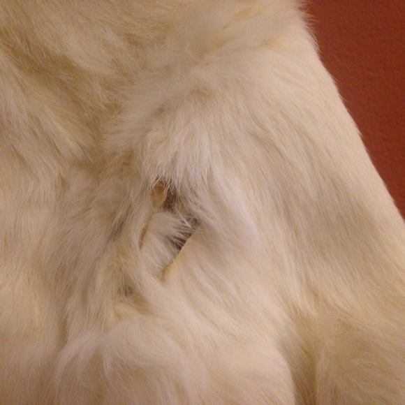 White Rabbit Fur Short Coat - Picture 4 of 4
