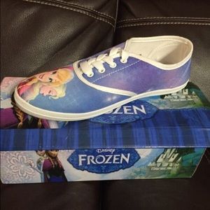 Frozen shoes size 7