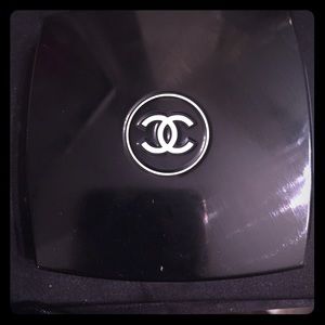 CHANEL EYESHADOW QUAD/MAC PALETTE