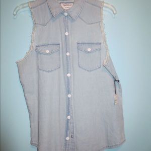 Sleevless Denim Button-Down