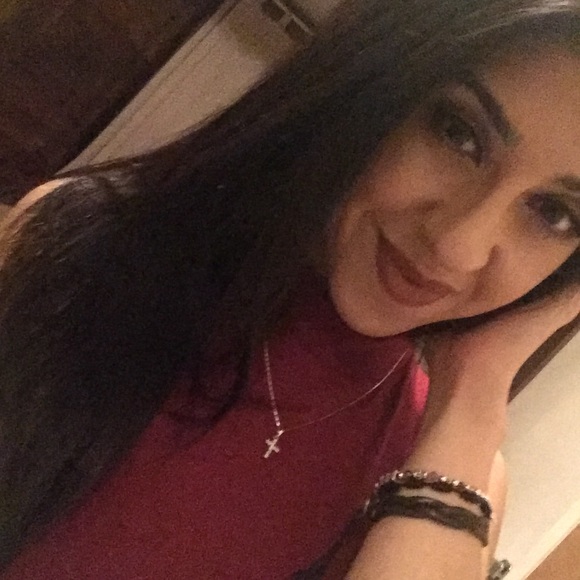 Meet your Posher, Jasmine
