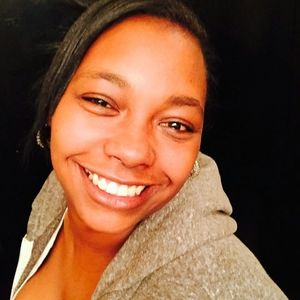 Meet your Posher, Qiana