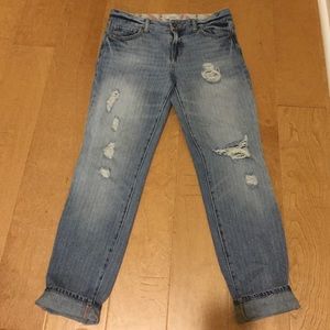 F21 Boyfriend Jean Ripped/Distressed