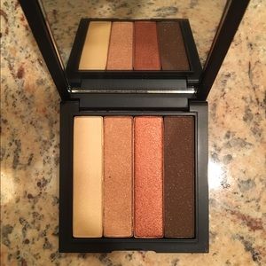 Charlotte Ronson "All Eye Need" eyeshadow quad