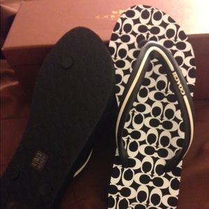 Coach flip flops