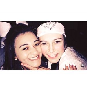 Meet your Posher, Hannah