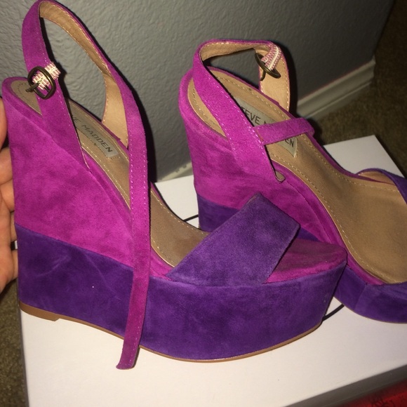 Steve Madden wedges