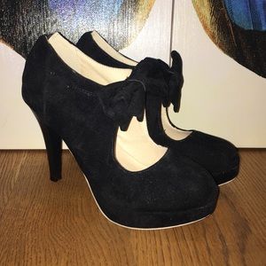 Black Velvet 3 inch heel with bow💜