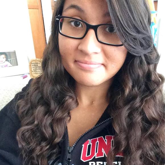 Meet your Posher, Jessica - Picture 1 of 1