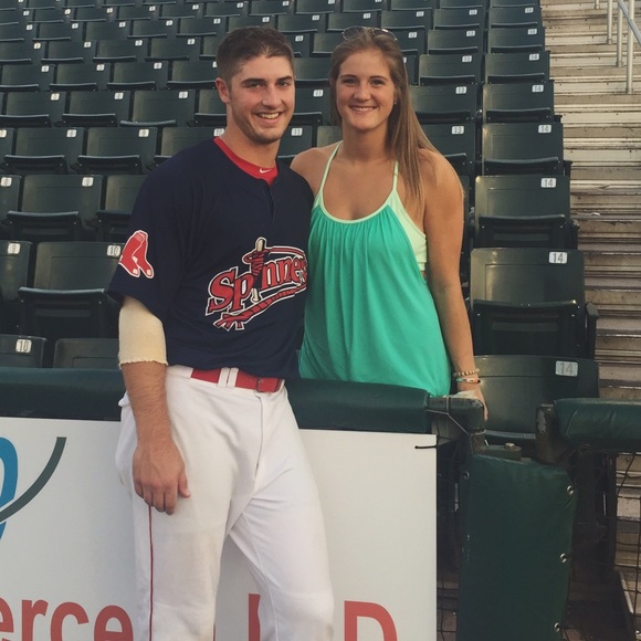 Meet your Posher, Cricket - Picture 1 of 1