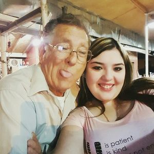 Meet your Posher, Karina