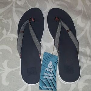 Reef sandals
