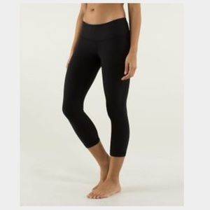 Brand new Cropped lululemons