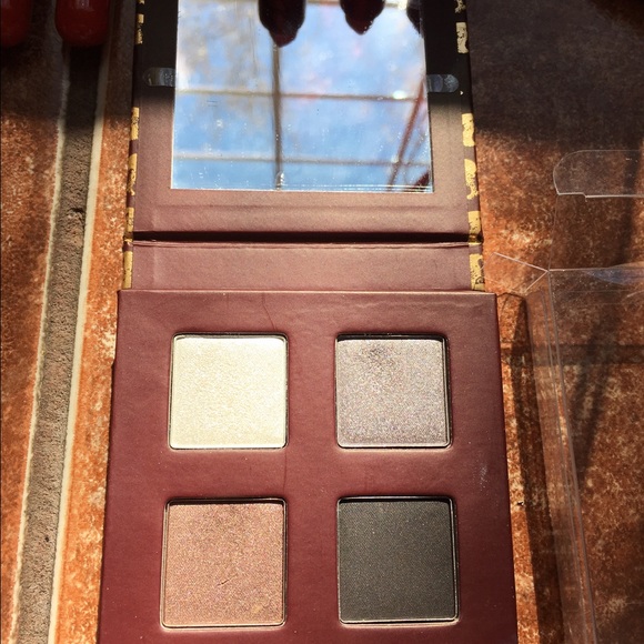 LORAC eyeshadow palette