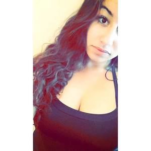 Meet your Posher, Alicia