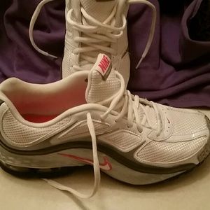 Nikes like new good condition