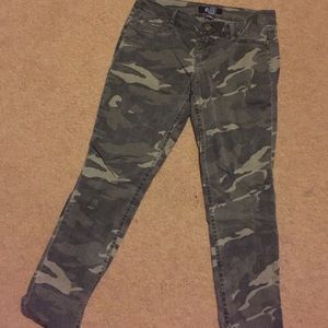 On hold Camo pant bundle