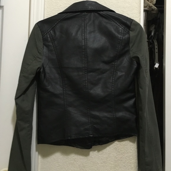 Studded jacket - Picture 3 of 4