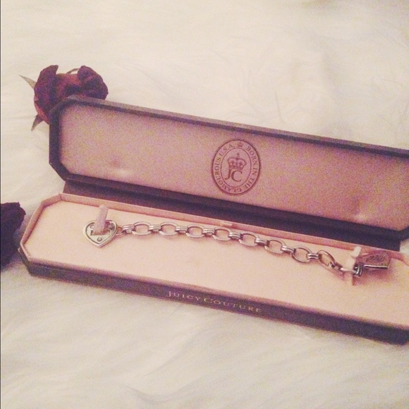 💕SOLD💕 Juicy Couture Silver Chainlink Bracelet