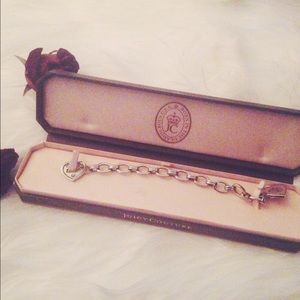 💕SOLD💕 Juicy Couture Silver Chainlink Bracelet