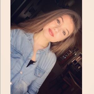 Meet your Posher, Haley