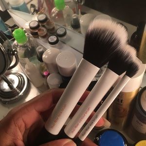 Real techniques duo-fiber brushes
