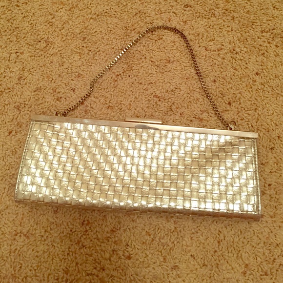 Silver clutch