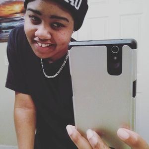 Meet your Posher, Sam