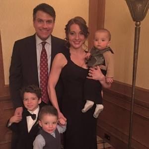 Meet your Posher, Leslie