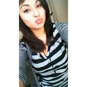 Meet your Posher, Nadia