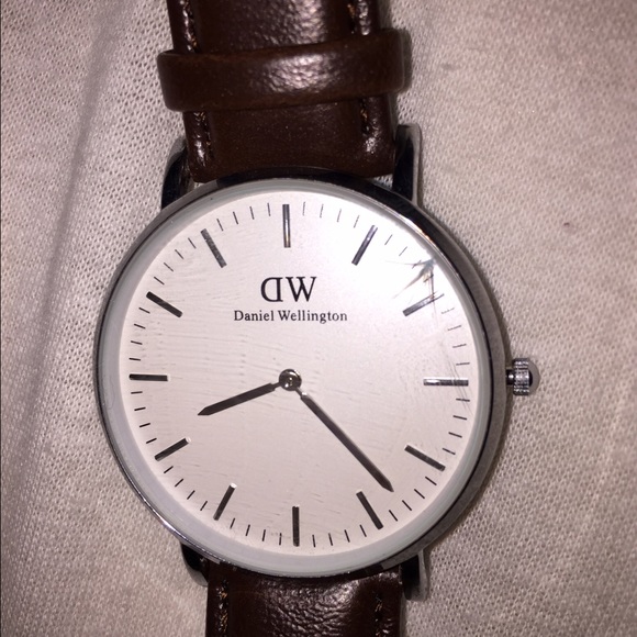 Worn once Daniel Wellington watch with tags