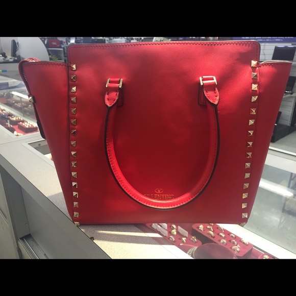 Valentino garavani - Picture 2 of 3