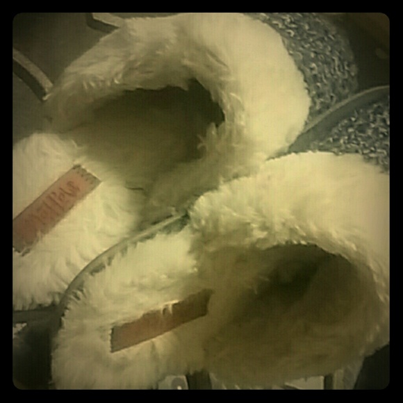 Molpole cozy slippers real faux fur