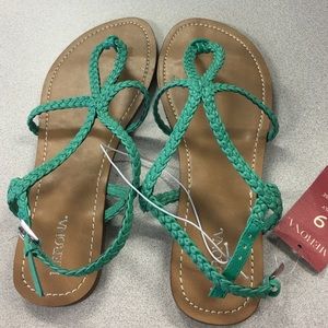 Women's Flat Sandals
