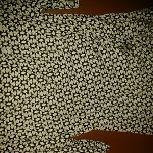 V neck, black and white shirt