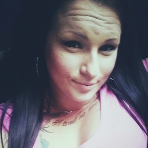 Meet your Posher, Leeza