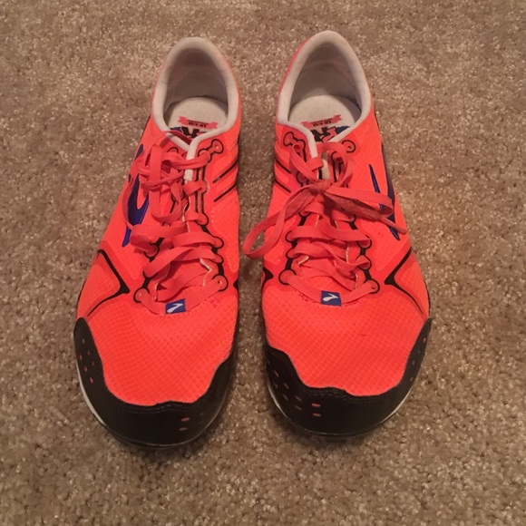 Brooks track spikes